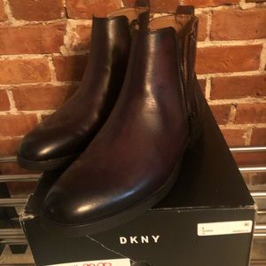 DKNY Tory Chelsea Boot 9